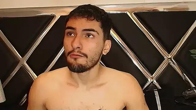 AlekRuizx from StripChat is Freechat