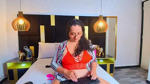 AlessandraLeroy from StripChat is Freechat