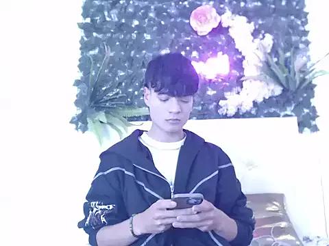 alex_russo__ from StripChat is Freechat