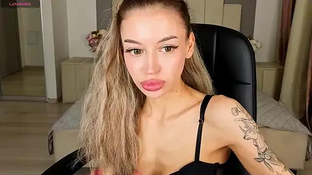Checkout girls naked models with similar nickname. Cute sexy Free Models.