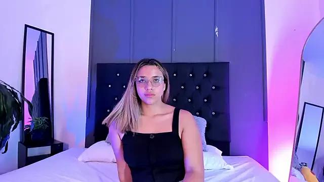 Checkout girls naked models with similar nickname. Cute sexy Free Models.