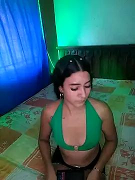 AlexaandRyan_ from StripChat is Freechat