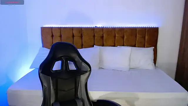 alexiaaross from StripChat is Freechat