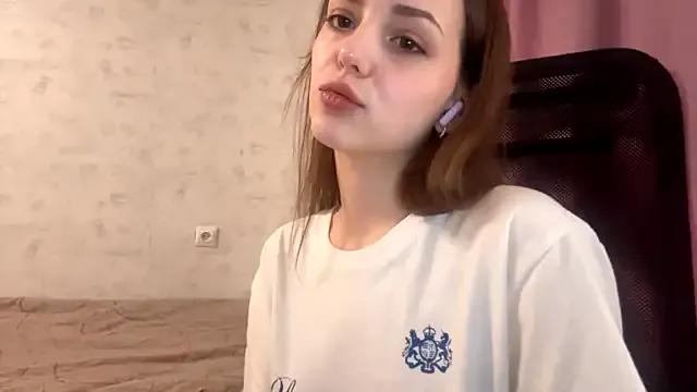AliceStacy from StripChat is Freechat