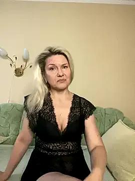 AliceSwan4011 from StripChat is Freechat