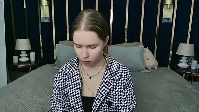 Alida_Brice from StripChat is Freechat