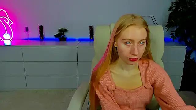 Alina_Blonde from StripChat is Freechat