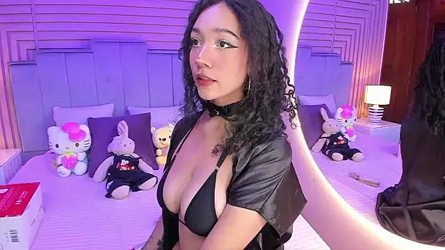 aline_cooper from StripChat