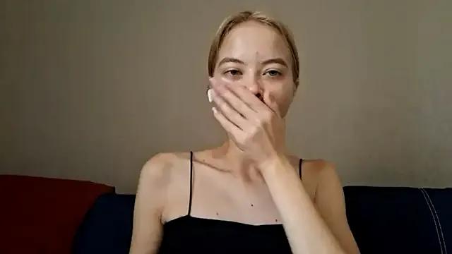 Checkout girls naked models with similar nickname. Cute sexy Free Models.