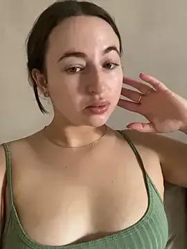 AlisaQSky from StripChat is Freechat