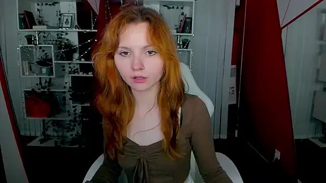 AlisHanson from StripChat is Freechat