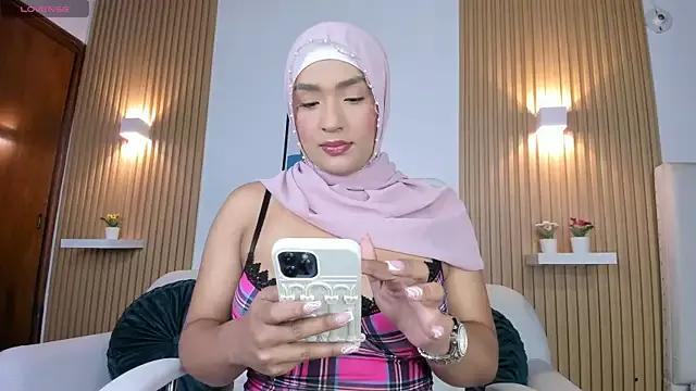 alma_avad from StripChat