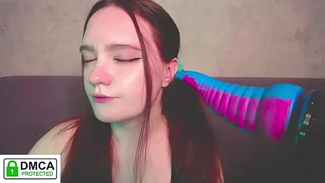 Alyssa___Scarlet from StripChat is Freechat