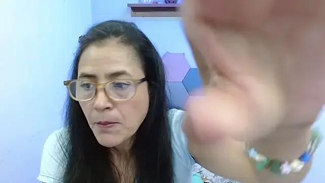 AmandaPeet from StripChat