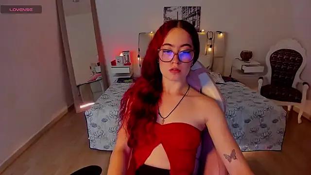 Amaraa_couper1 from StripChat is Freechat