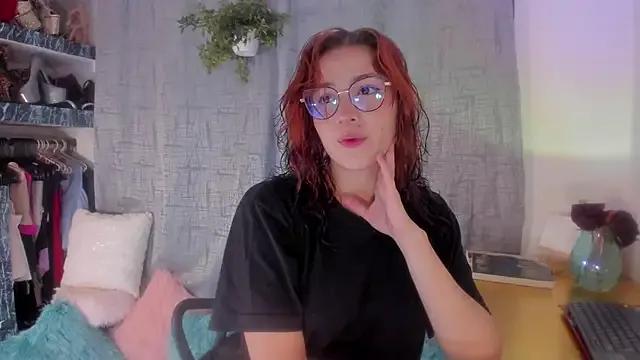 AmaruBloom from StripChat is Freechat