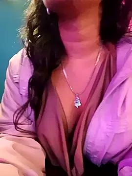 Amayavaldes from StripChat is Freechat