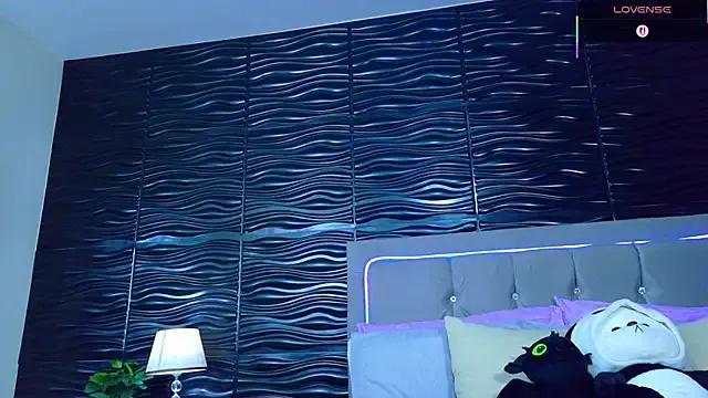 Ambar_Bull from StripChat