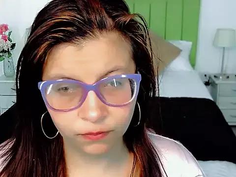 Amber_Rouge_ from StripChat is Freechat