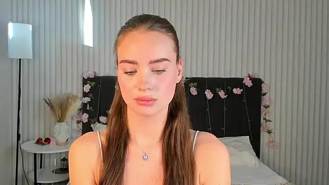 Ameli_Povilain from StripChat is Freechat