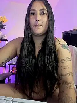 Amelia08 from StripChat is Freechat