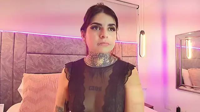 amelie__grace from StripChat is Freechat