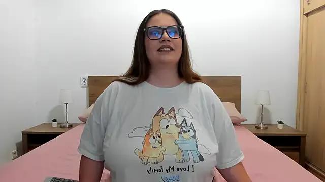amiravyxen from StripChat is Freechat