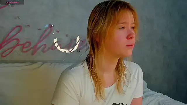 Amy_Kimberlly from StripChat is Freechat