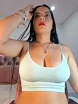 Anal_Luucia from StripChat