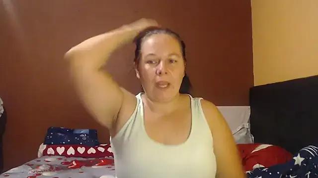 anays_dirtyshow from StripChat is Freechat