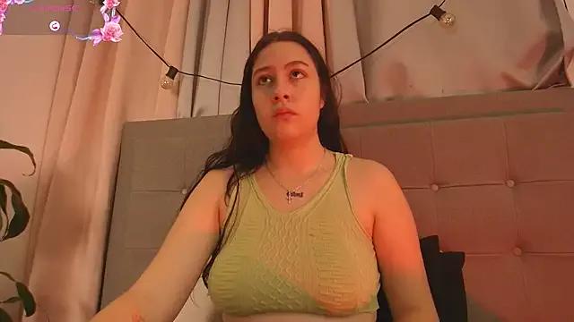 andrea_Queensel from StripChat is Freechat