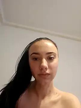 AngelaSun from StripChat is Freechat