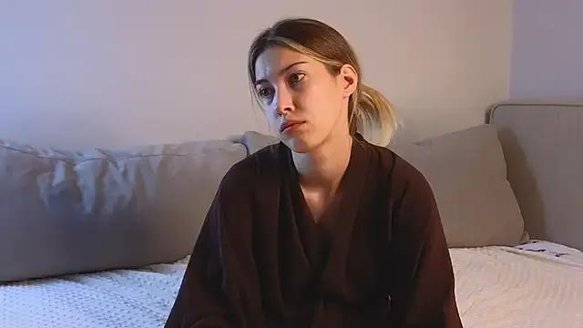 AngelicRice from StripChat is Freechat