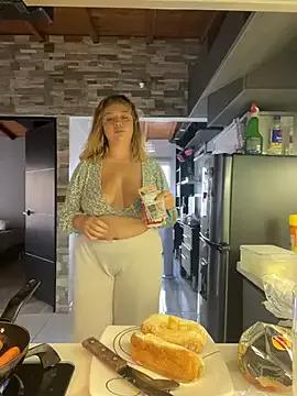 Angelina_velvett from StripChat is Freechat