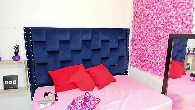 angie_harmony from StripChat is Freechat