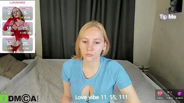 Anna_Chelsea from StripChat is Freechat