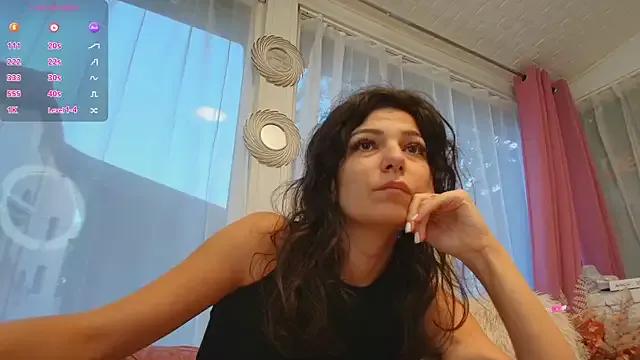 Anna_Lewis from StripChat