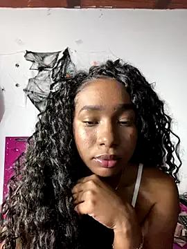 Annaa-Hot from StripChat is Freechat