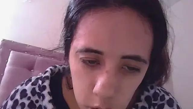 Annarose19 from StripChat