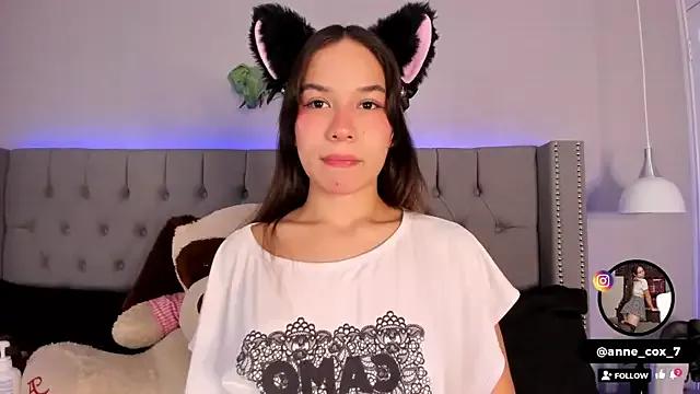 Anne_cox from StripChat
