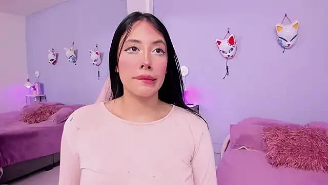 AnnieSkov from StripChat is Freechat