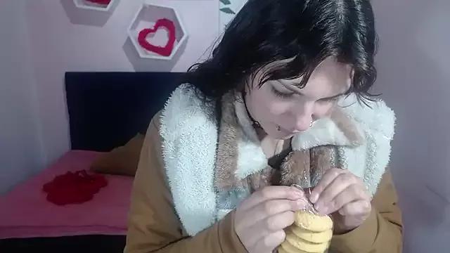 AnnieSoul from StripChat