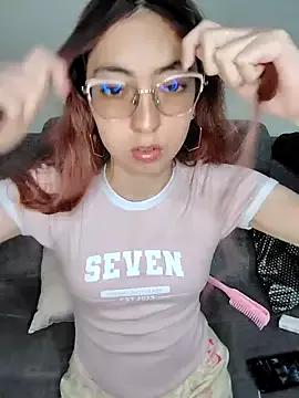 AnnieSparkle from StripChat is Freechat