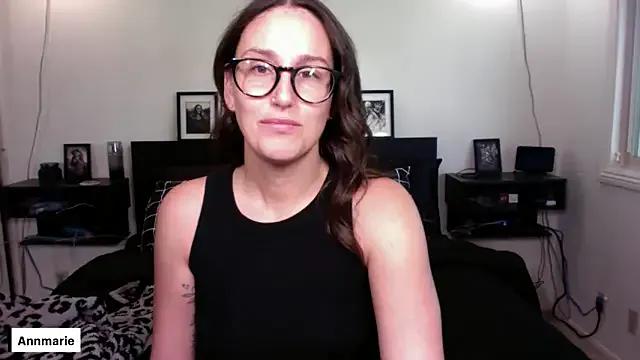 annmarieferrara from StripChat is Freechat