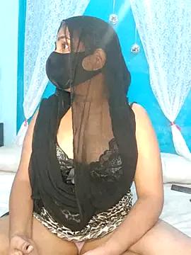 Arabic-couple from StripChat is Freechat