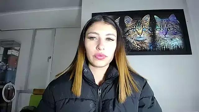 AriaBliss- from StripChat is Freechat