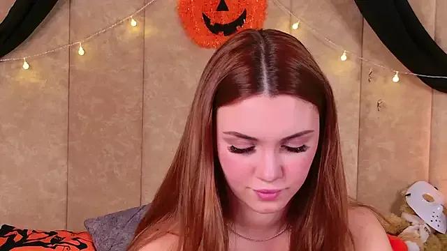 Ariadna_Holder from StripChat is Freechat