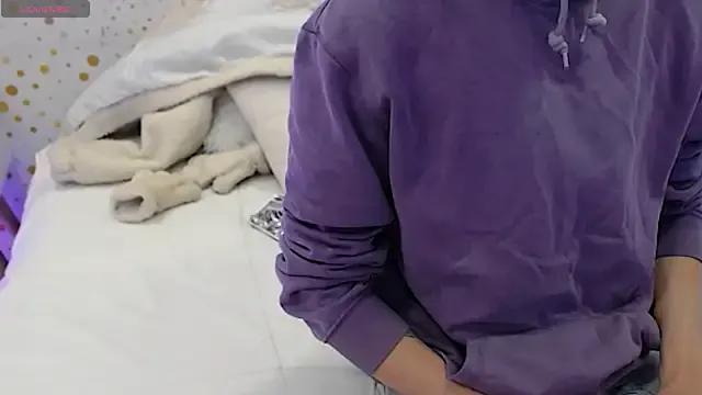 ArianaSantana from StripChat is Freechat