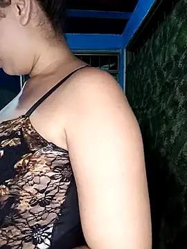 Arianna3-25 from StripChat is Freechat