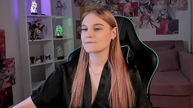 AriaWell from StripChat is Freechat